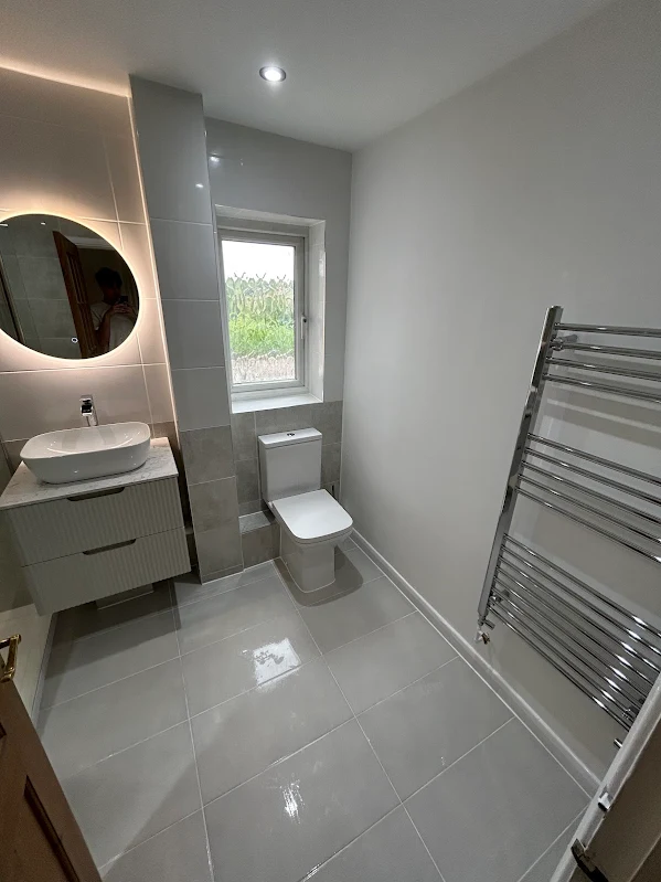 https://sinclairrenovations.co.uk/wp-content/uploads/2026/06/bathroom-3.webp