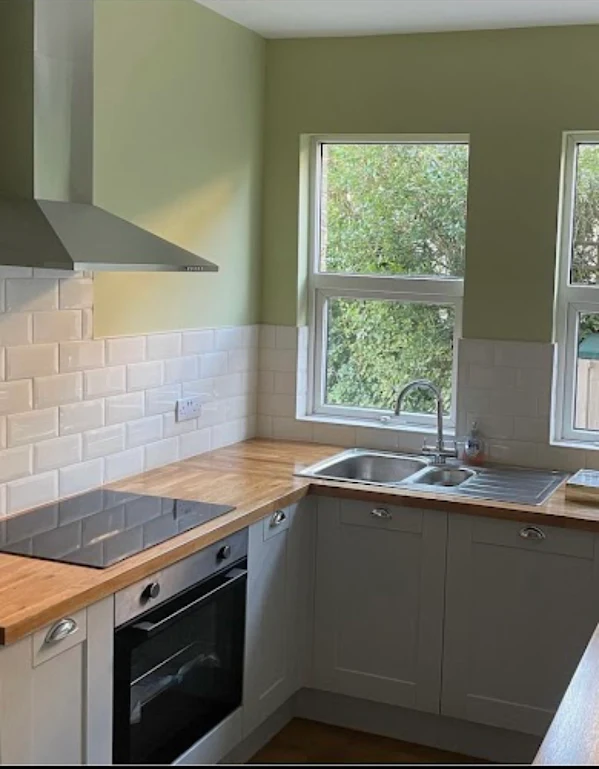 https://sinclairrenovations.co.uk/wp-content/uploads/2026/06/kitchen-3.webp