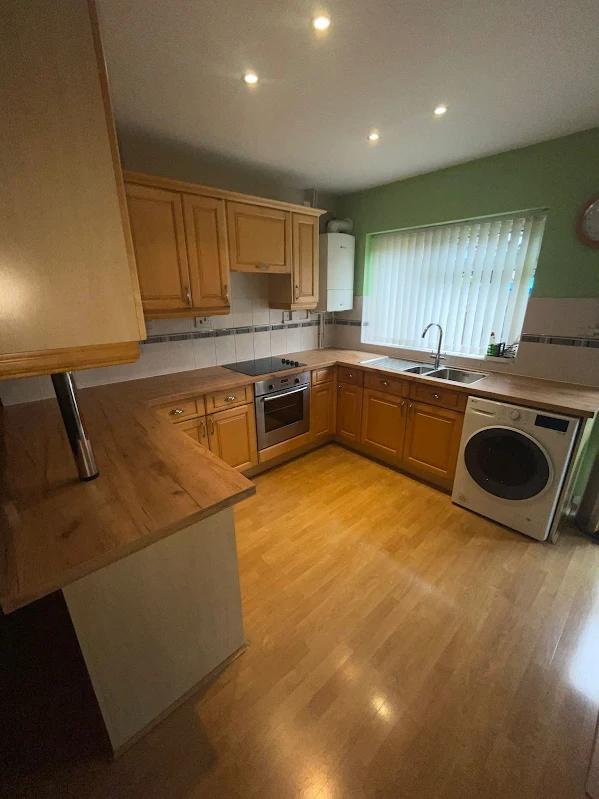 https://sinclairrenovations.co.uk/wp-content/uploads/2026/06/kitchen-7.webp