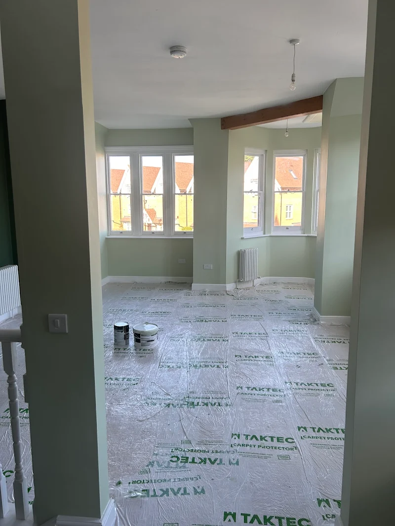 https://sinclairrenovations.co.uk/wp-content/uploads/2026/06/paint-11.webp